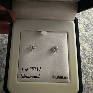 1 carat total white gold IGI certified I1-I2 diamond earrings